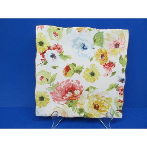 222 Fifth Georgette Rose 8" Square Plate - Picture 1 of 11